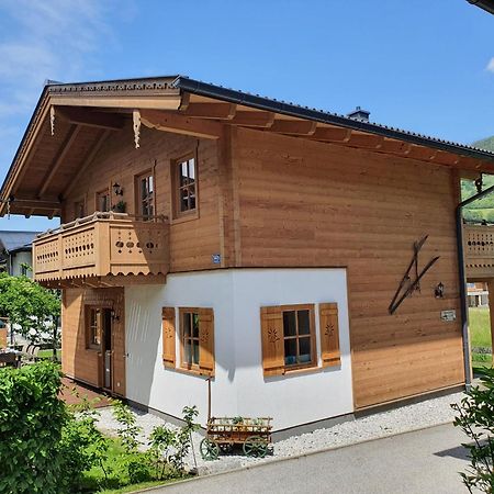 Alpen Chalets Zell Am See Niedernsill Exterior foto
